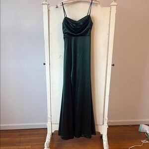 Elegant Green Evening Gown
